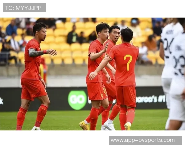 国足缺乏集训中超三强全主力出战但与日韩实力差距明显