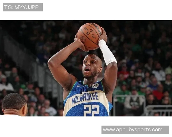 里弗斯称赞米德尔顿为雄鹿终身球员场上场下均展现超级明星风范