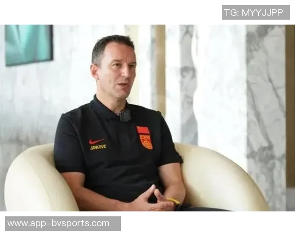 扬科维奇批评国足战术乏力亚洲杯小组赛惨遭淘汰 扬科维奇批评国足战术乏力亚洲杯小组赛惨遭淘汰