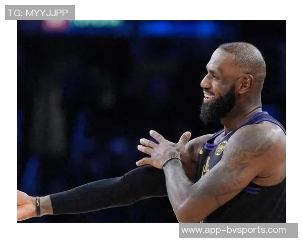 詹姆斯再创辉煌单场17分续写生涯第23季得分传奇